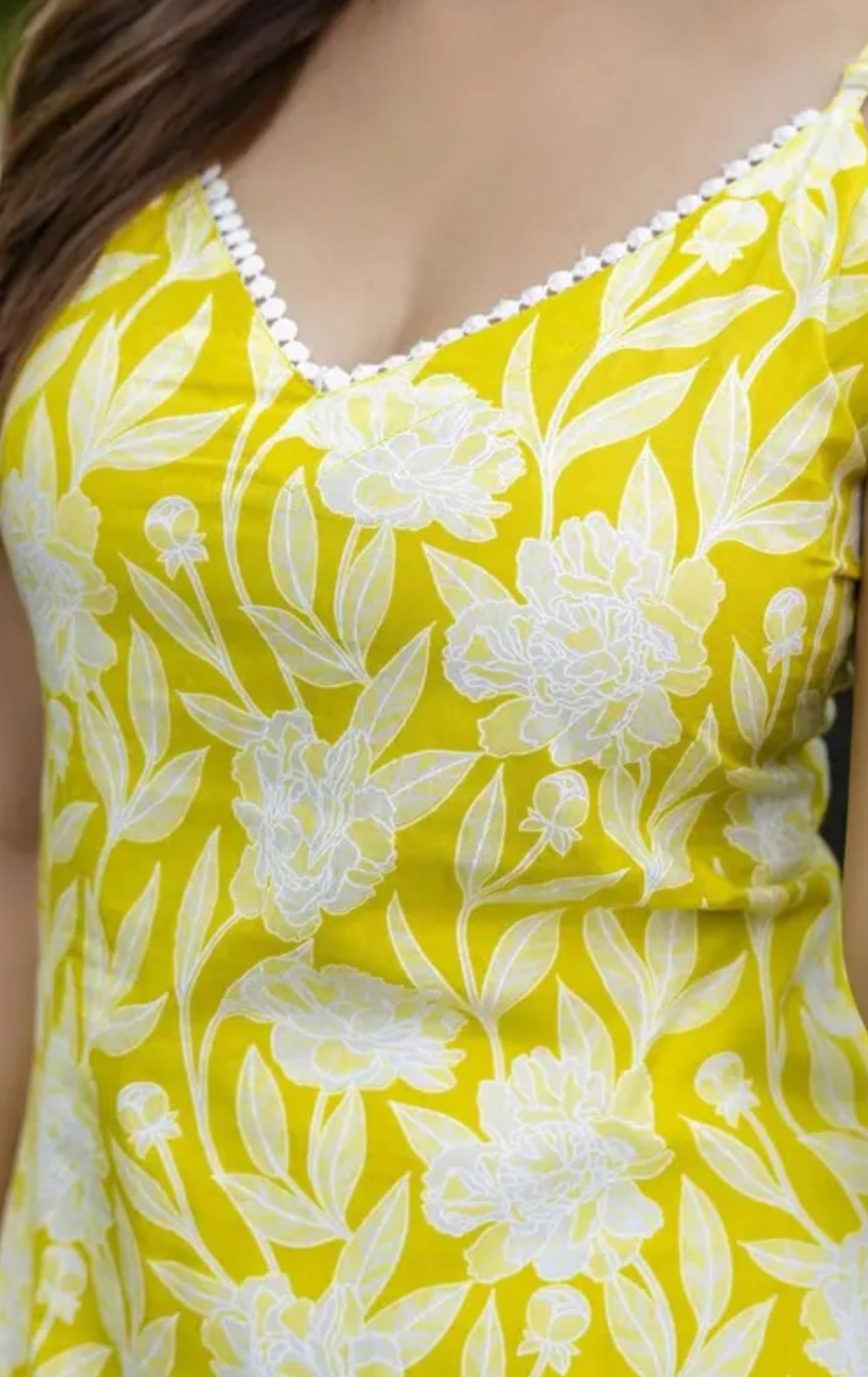 Partywear sleeveless kurti
