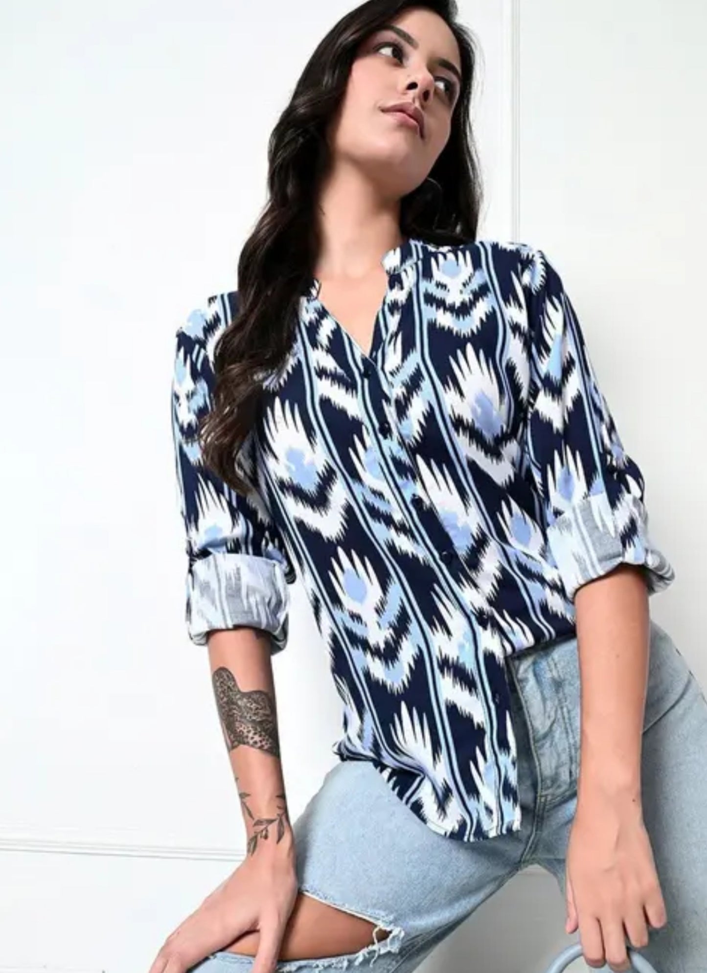 Women Relaxed Fit Fit Printed Casual Shirt