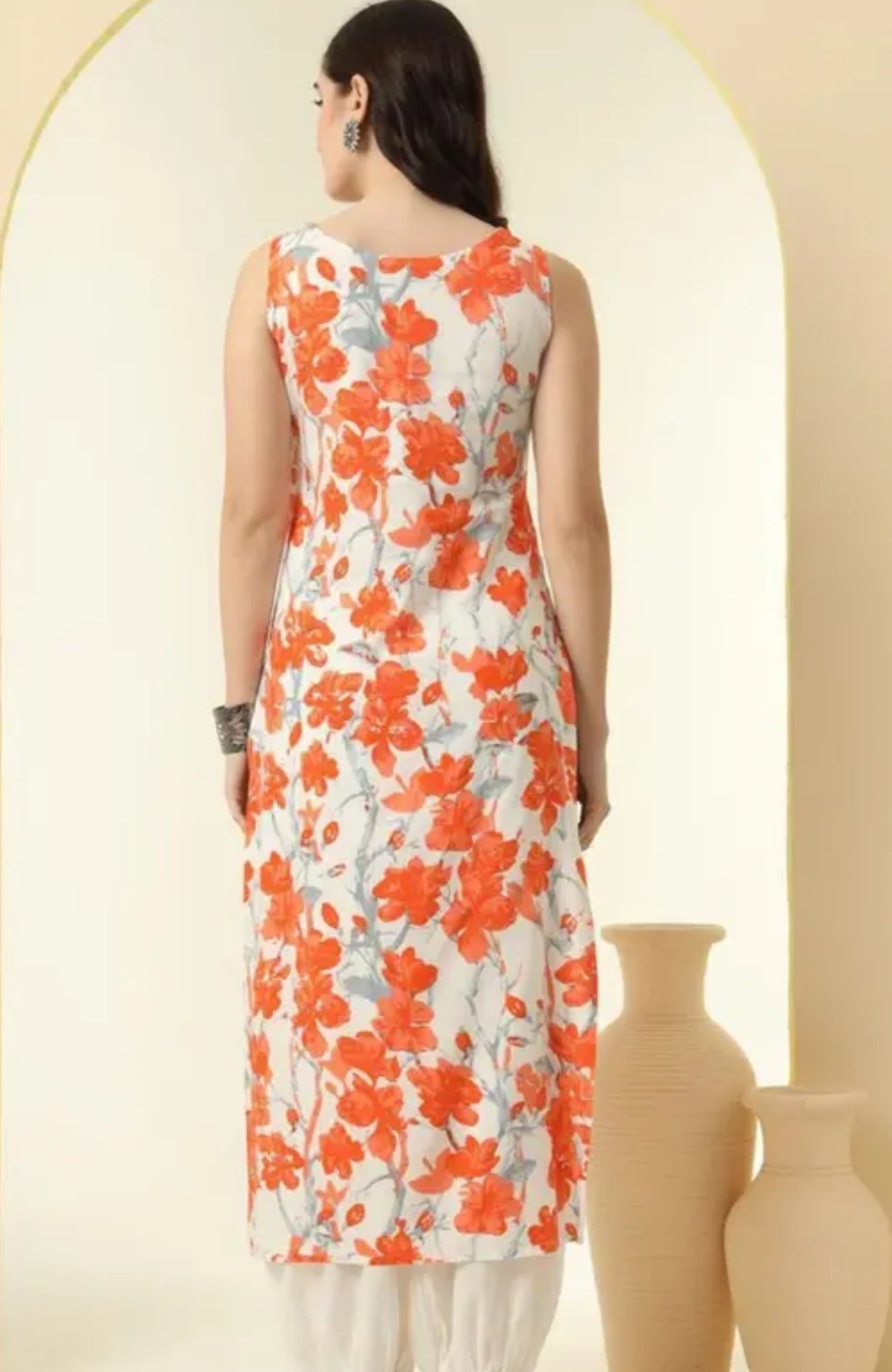 Women Rayon printed sleeveless partywear kurti