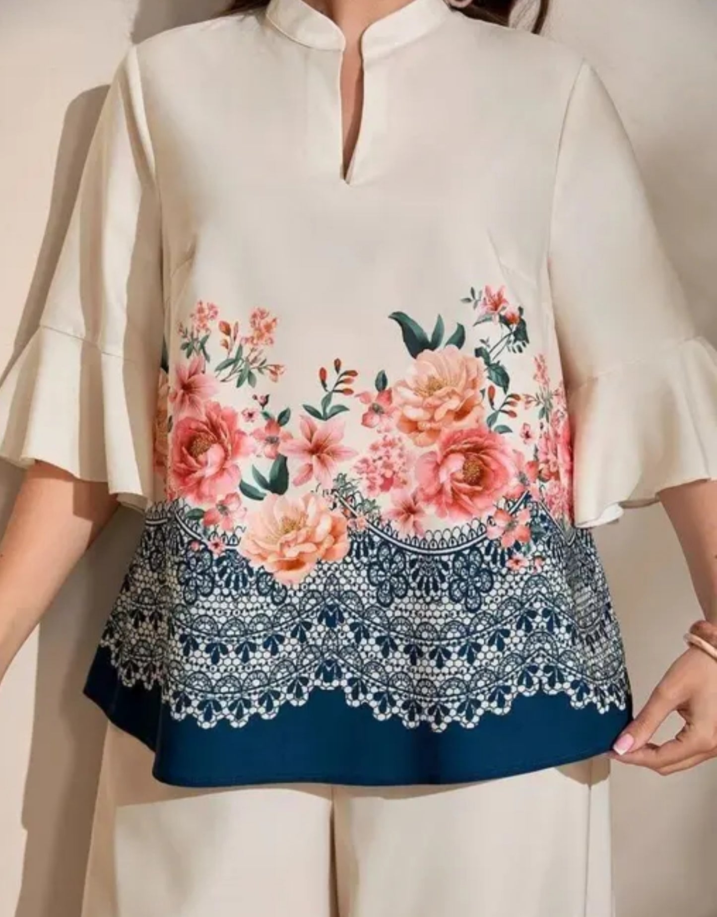 Women V-shape Top and Plazzo set