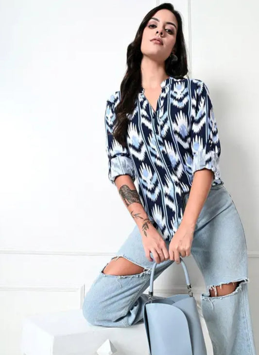 Women Relaxed Fit Fit Printed Casual Shirt