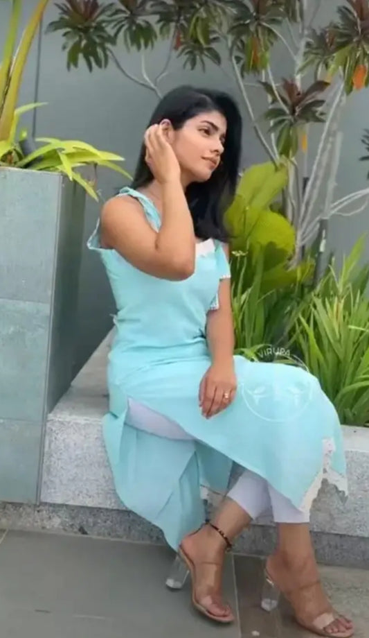 Sleeveless kurti