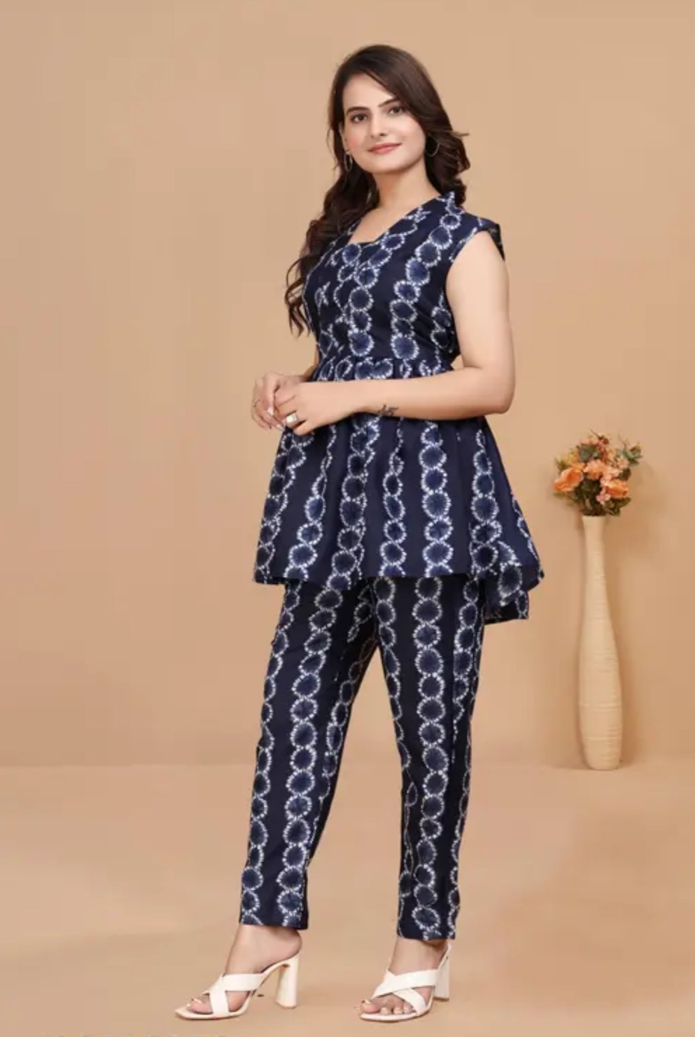 Co-ord set;; tunick;; top & bottom set