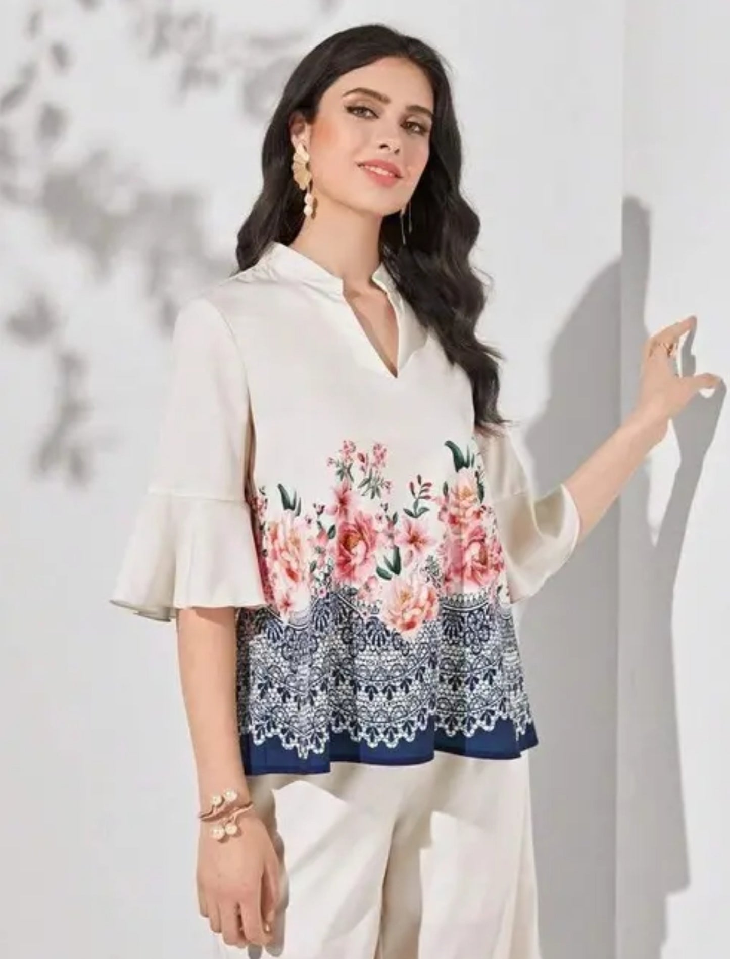 Women V-shape Top and Plazzo set